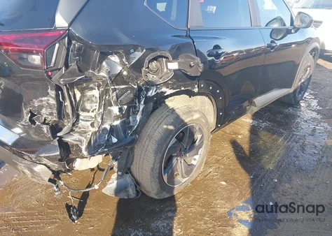 2025 Nissan Rogue Sv Fwd z USA, uszkodzony, nr VIN 5N1BT3BA6SC868640